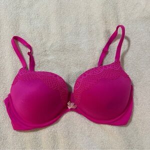 Victoria’s Secret Body by Victoria push-up bra, 34DD